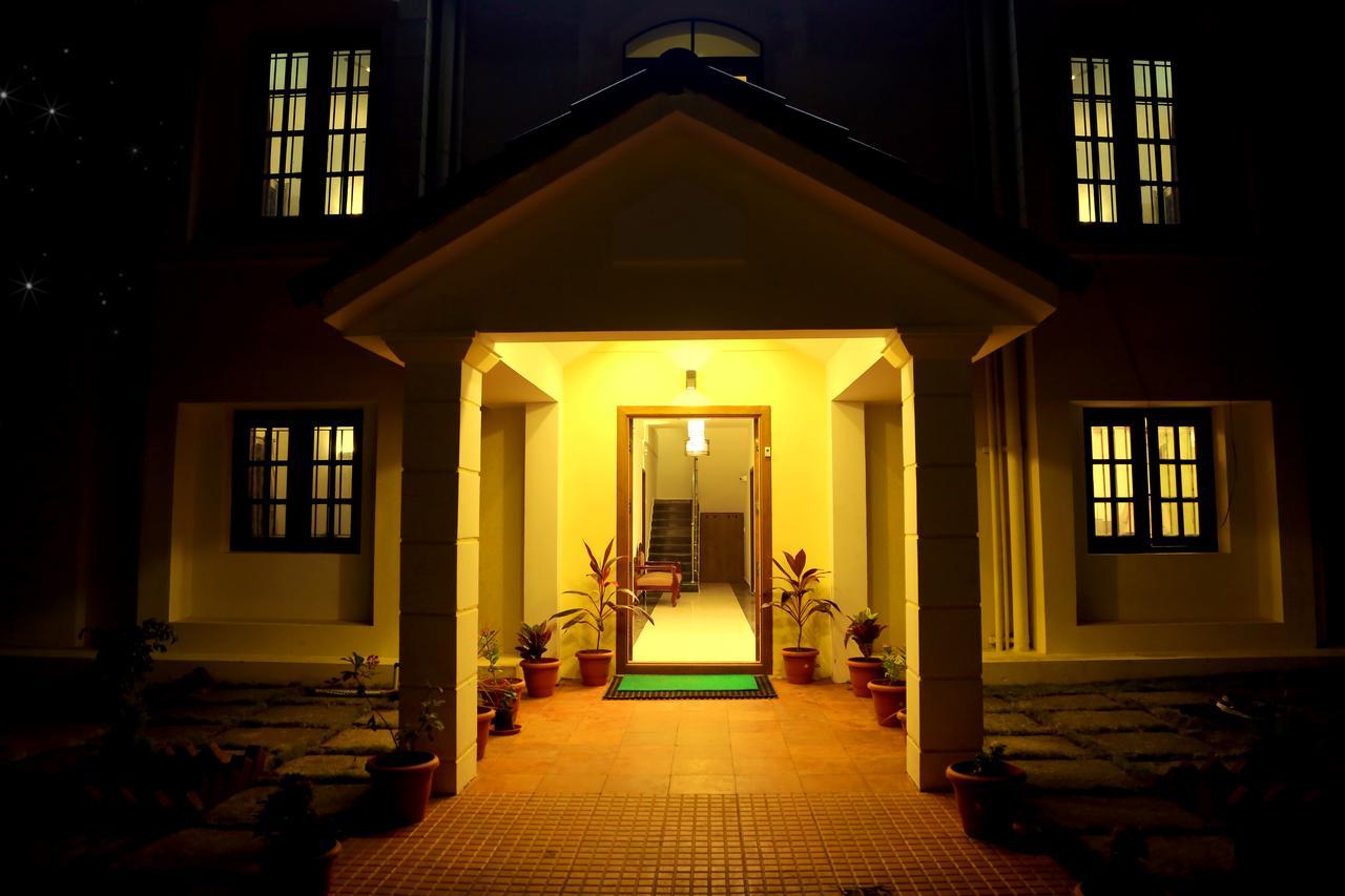Premier Inn Yercaud Exterior foto
